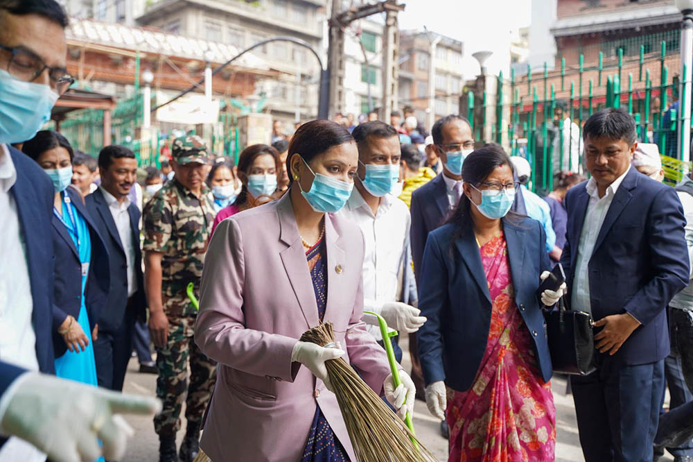 स्वास्थ्यमन्त्री मेहेताले शुरु गरिन् ‘सरसफाइ सप्ताह’
