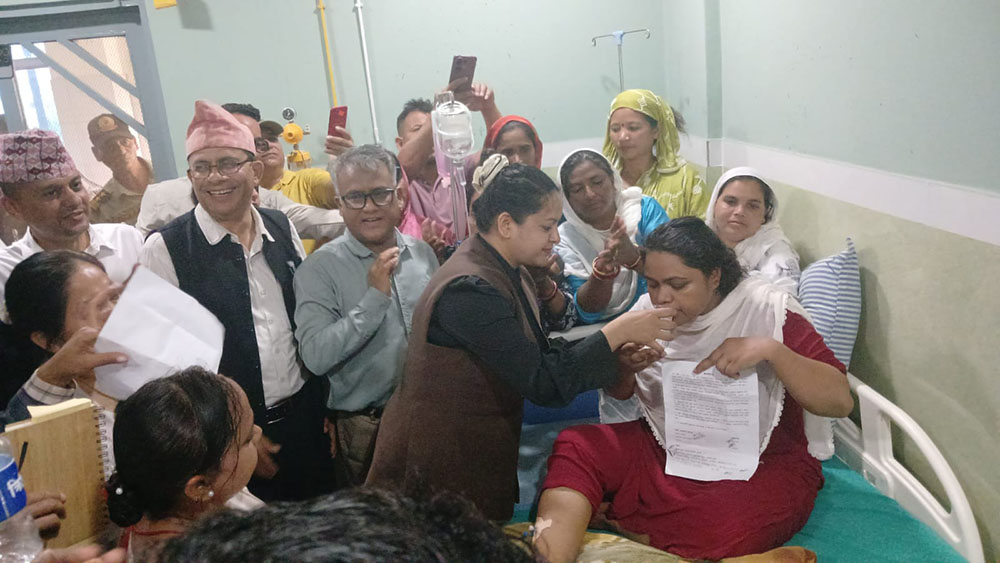 सरकार र अधिकारकर्मी रूबी खानबीच पाँच बुँदे सहमति, अनशन तोडियो