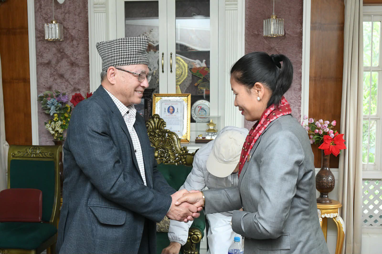 राष्ट्रियसभामा एमाले सचेतकको जिम्मेवारी रोशनीलाई