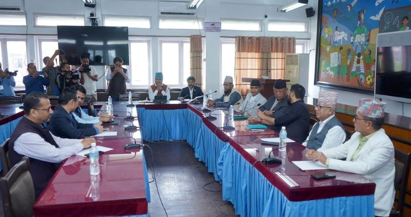लामिछानेको आब्हानमा भएको सर्वदलीय बैठक जारी