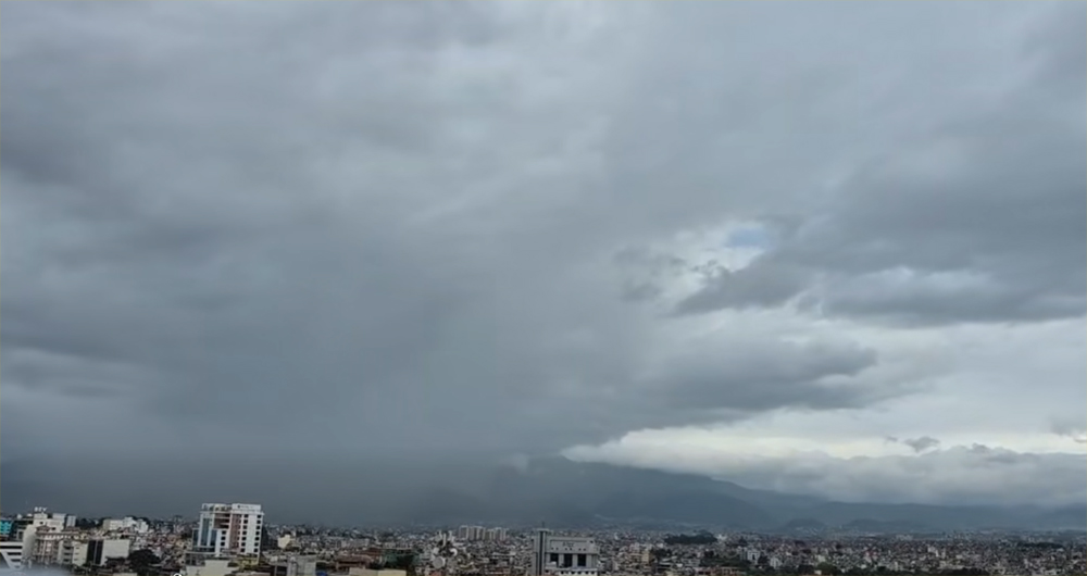 आजको मौसम : यी प्रदेशमा भारी वर्षाको सम्भावना