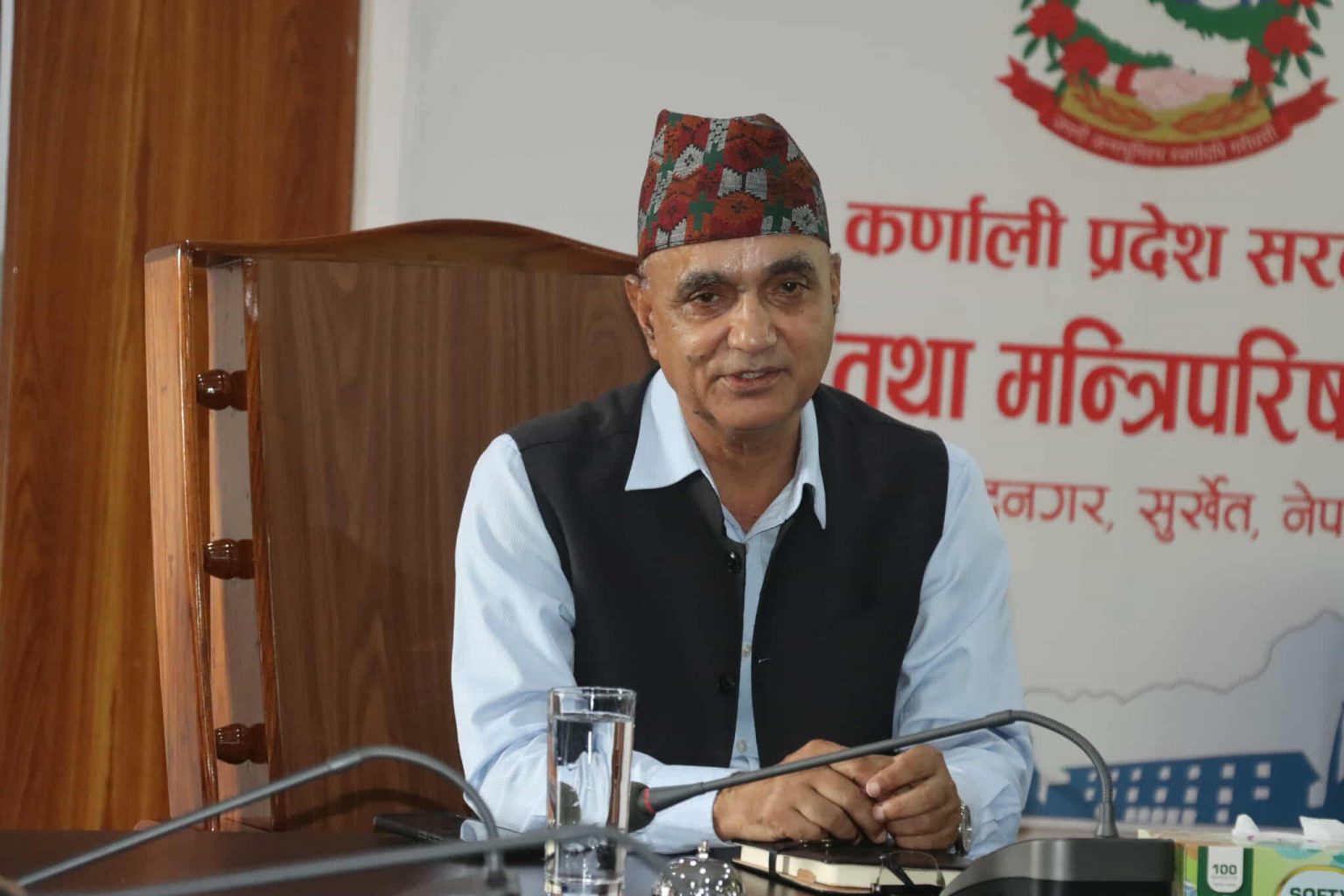 कर्णालीका मुख्यमन्त्रीविरुद्ध अविश्वास प्रस्तावको पक्षमा मतदान गर्ने नेकपाको निर्णय