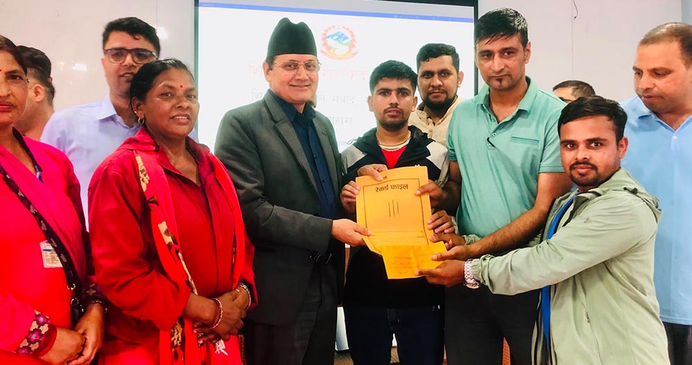 गण्डकीमा ‘शिक्षा संवाद’:शिक्षकको वृत्ति विकास र विद्यालय सुधारलाई प्राथमिकता दिन सुझाव