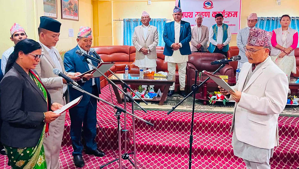 लुम्बिनीका नवनियुक्त तीन मन्त्रीको शपथ