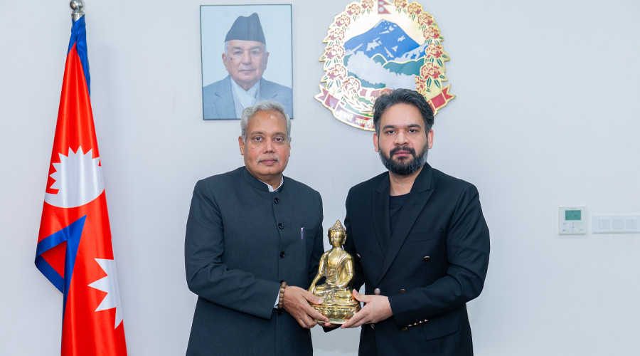 प्रधानमन्त्रीसँग भारतीय राजदूतको बिदाइ भेट