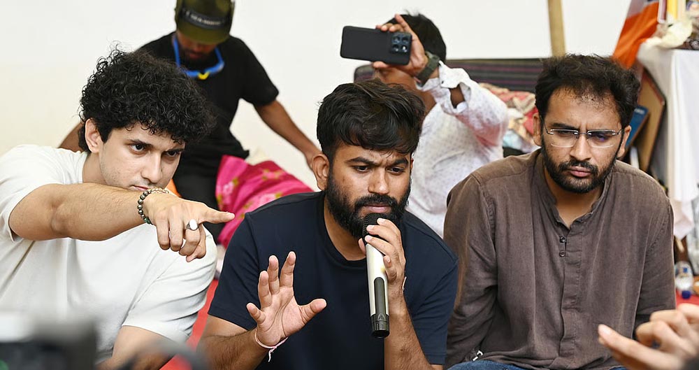 ककरोच जनता पार्टी अक्टोबर २ मा मुम्बईमा ‘जेल भरो आन्दोलन’ गर्ने घोषणा