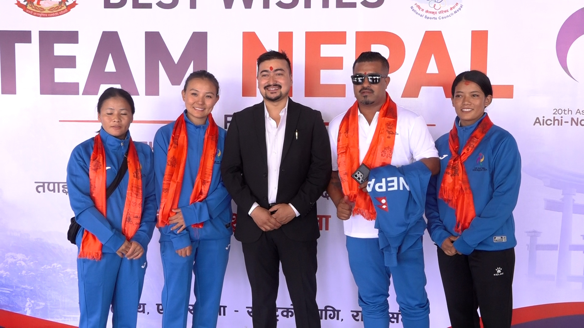 कराते टोलीलाई बिदाई गर्दै मन्त्री पोखरेलले भने, ‘नतिजाको दबाब नलिनुस्, उत्कृष्ट प्रदर्शन गर्नुहोस