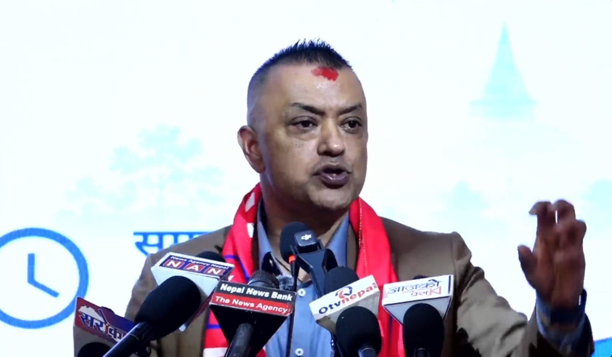 छुटेका योग्य नेताहरूलाई समेटेर अघि बढ्ने गगन थापाको उद्घोष