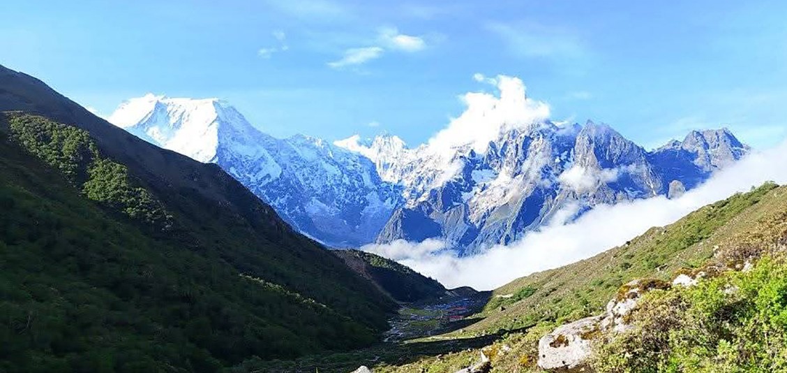 सम्पर्कविहीन दुई जापानी पर्वतारोहीको शव फेला